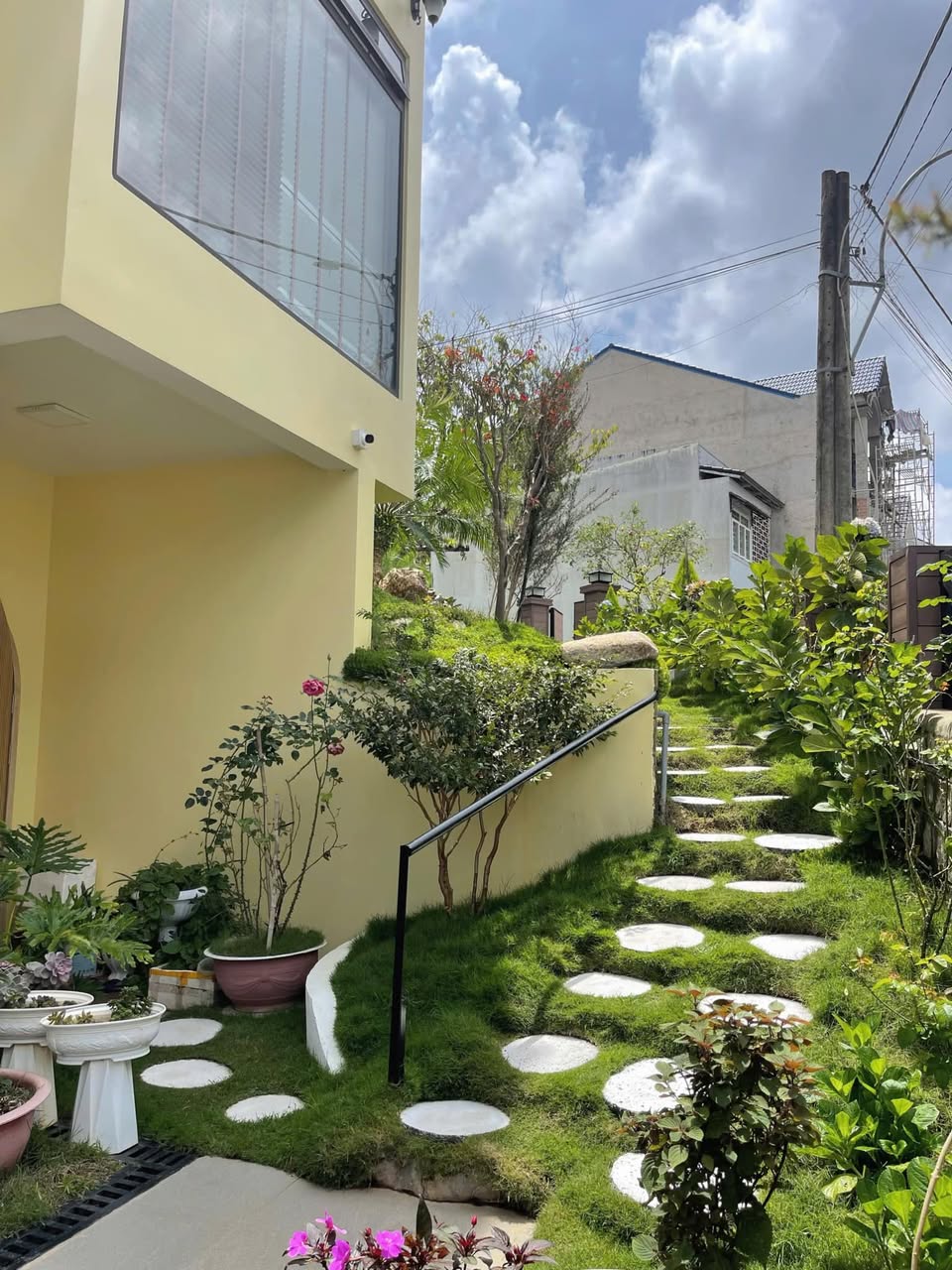 Moondy House 3 9/29