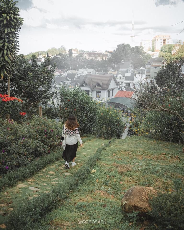 Biệt thự trắng (Hàn Thuyên) 12/16