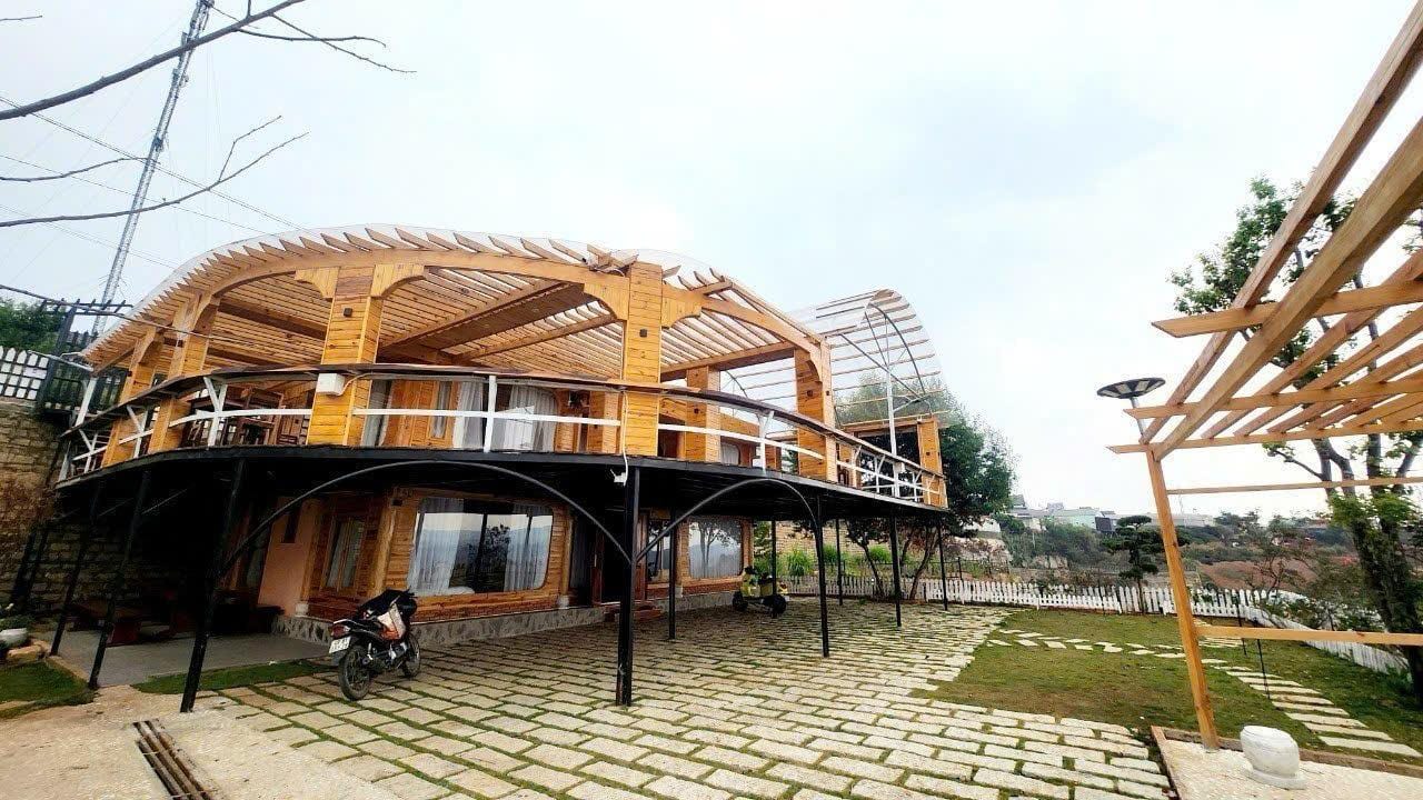 " CHUYỆN CỦA MÂY " SĂN MÂY & HOÀNG HÔN