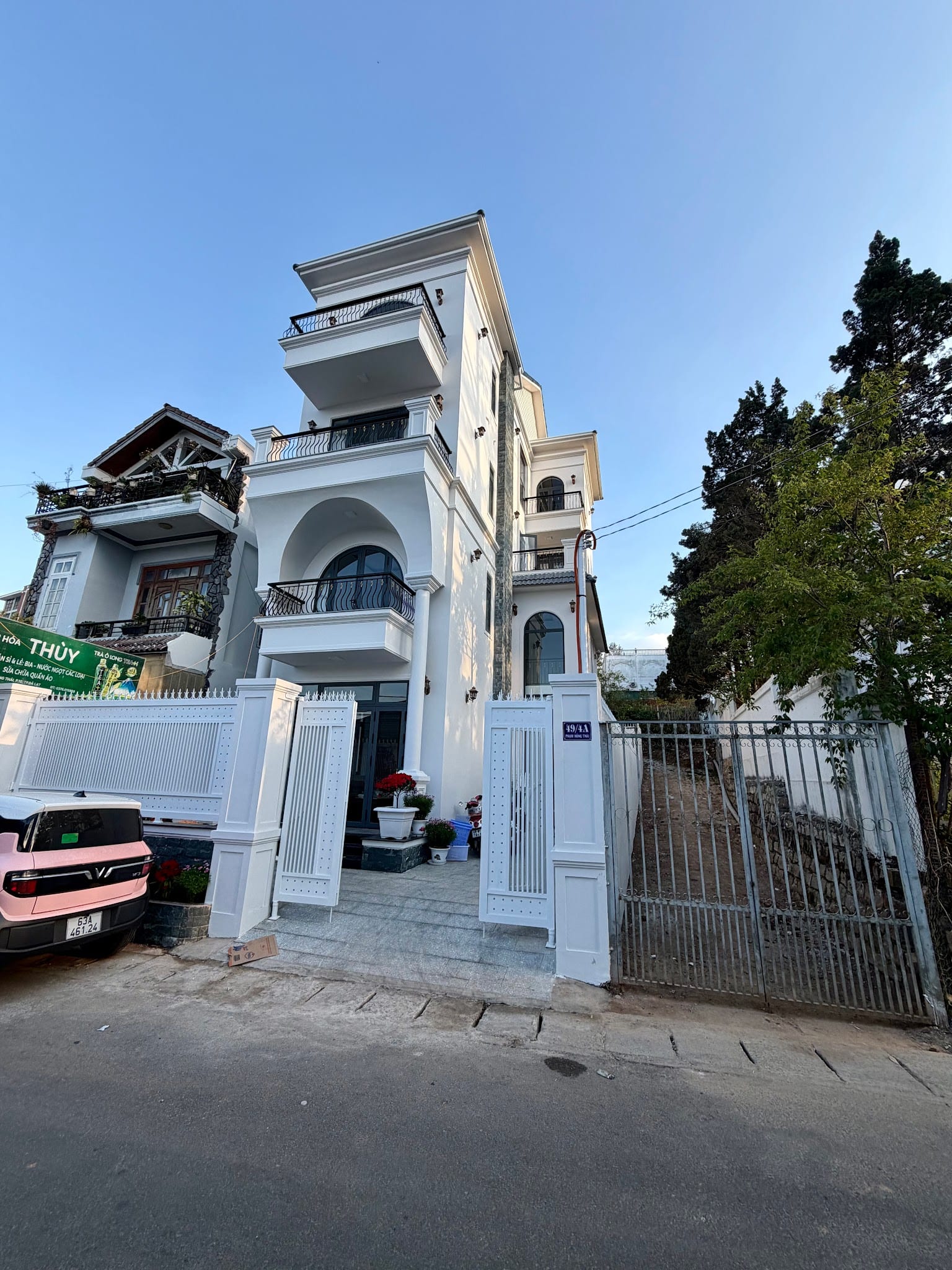 Phạm Hồng Thái Villa — Villa