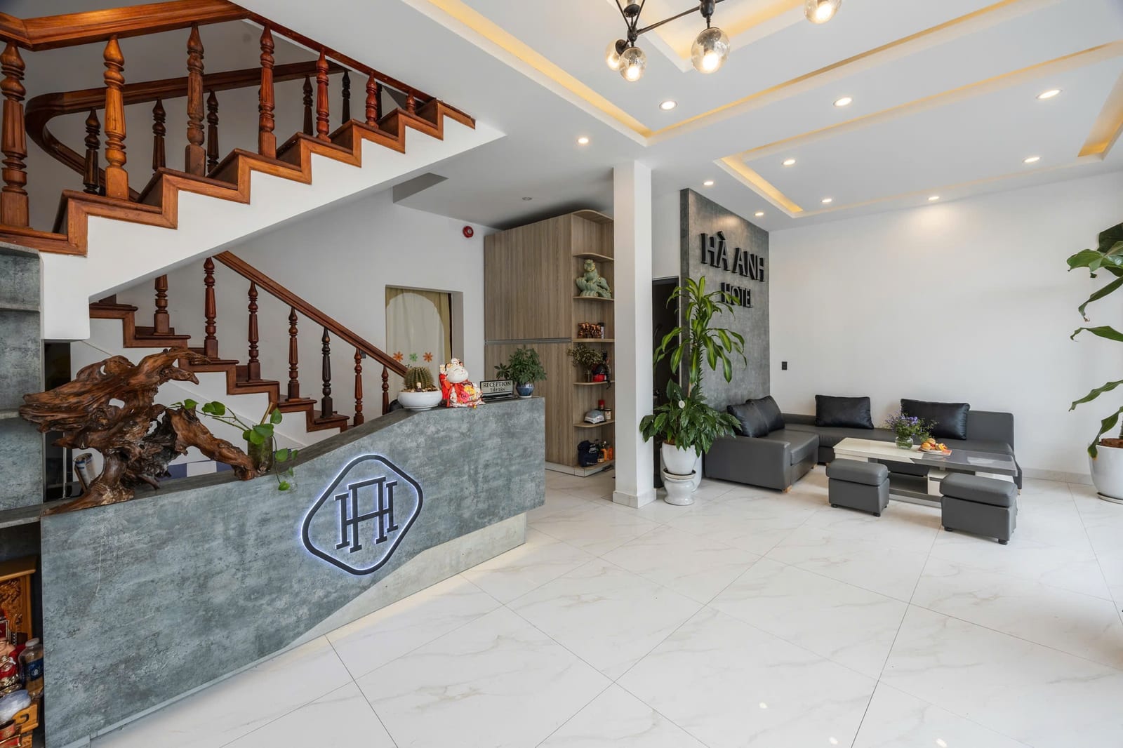 HÀ ANH HOTEL