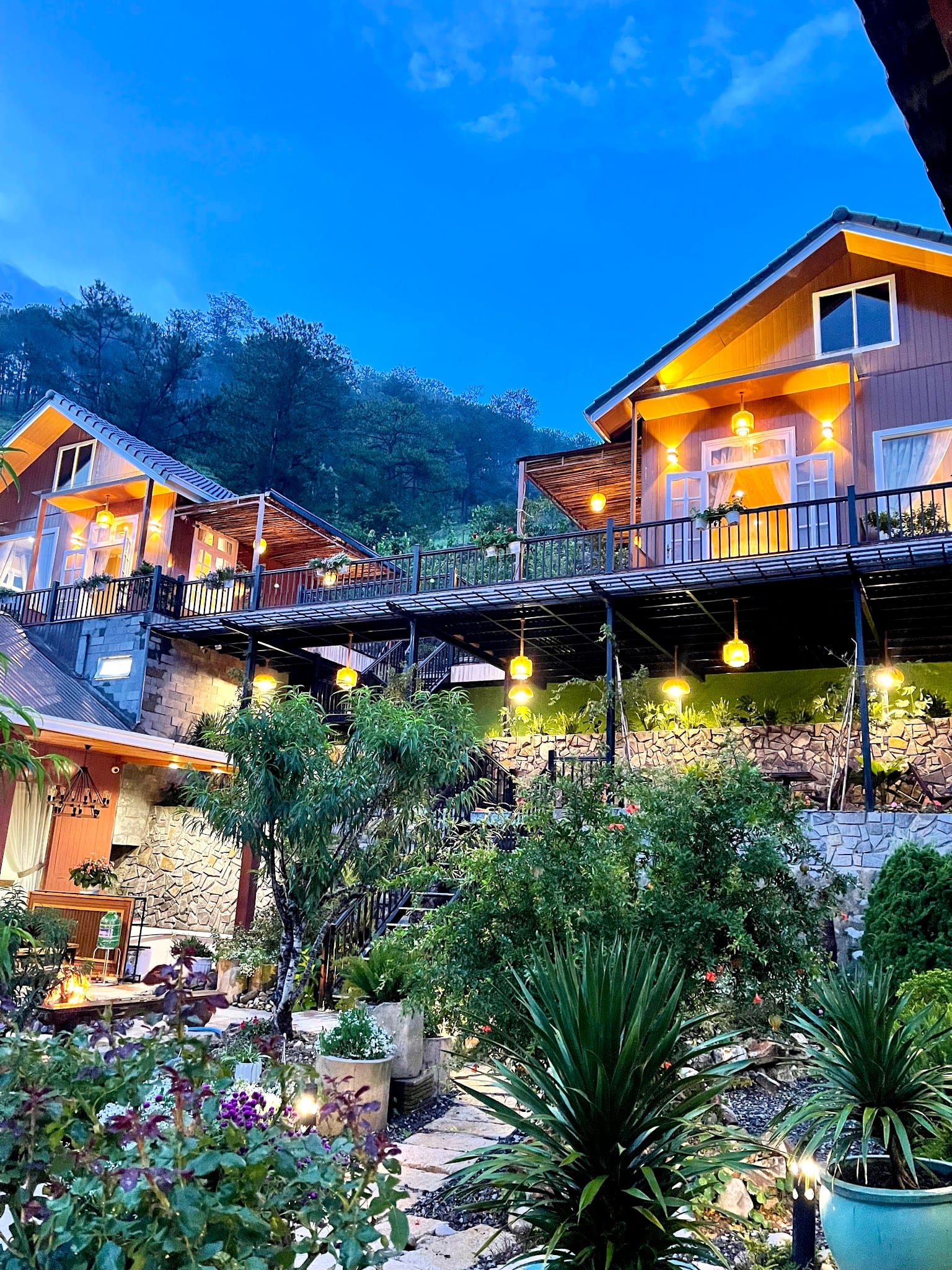 Resort Quỳnh Thi